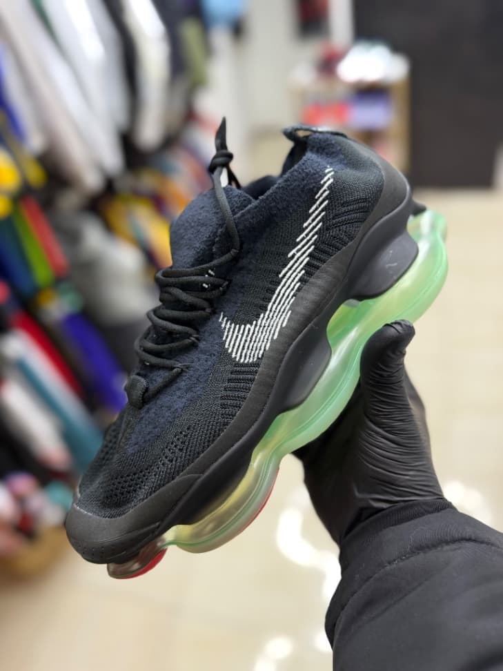 Nike Scorpion